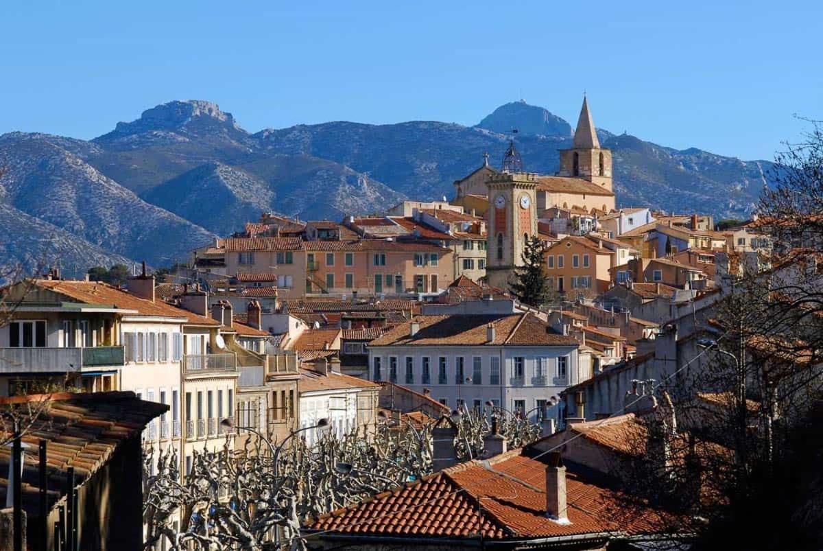 Chez Vero - Chambre D'Hote Privee - Proche Cassis Ste Baume Marseille Le Castelet Agora - Parking Clos - オーバーニュ エクステリア 写真