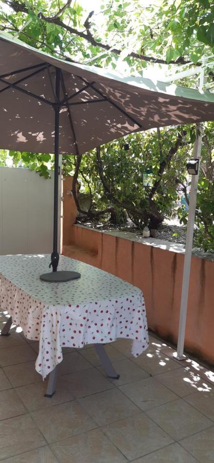Chez Vero - Chambre D'Hote Privee - Proche Cassis Ste Baume Marseille Le Castelet Agora - Parking Clos - オーバーニュ エクステリア 写真